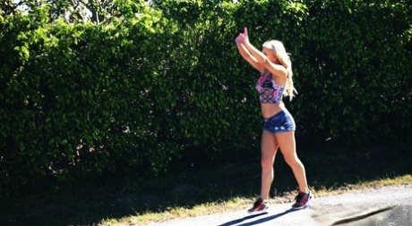 Blonde teen Mia Pearl is wrist bound and fucked after hitchhiking a ride 84611381