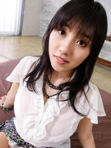 Japanese girl Azusa Nagasawa wipes sperm from her chin after MMF sex 15582356