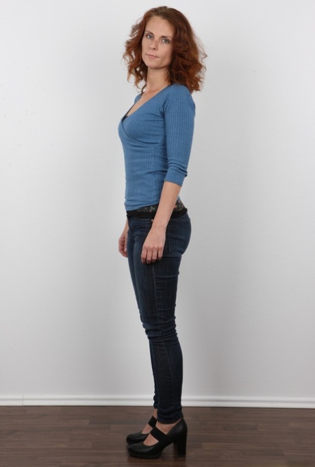 Redhead amateur Pavla poses in blue jeans before taking off all her clothes 63414201